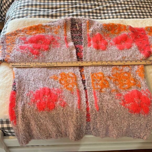 Free People Gather Me Close Cardi Size Large - Picture 10 of 16